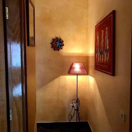 Kır Evi Naomi's House
