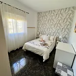 Naomi's House בית כפרי