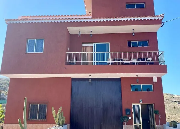 Venkovský dům Naomi's House *